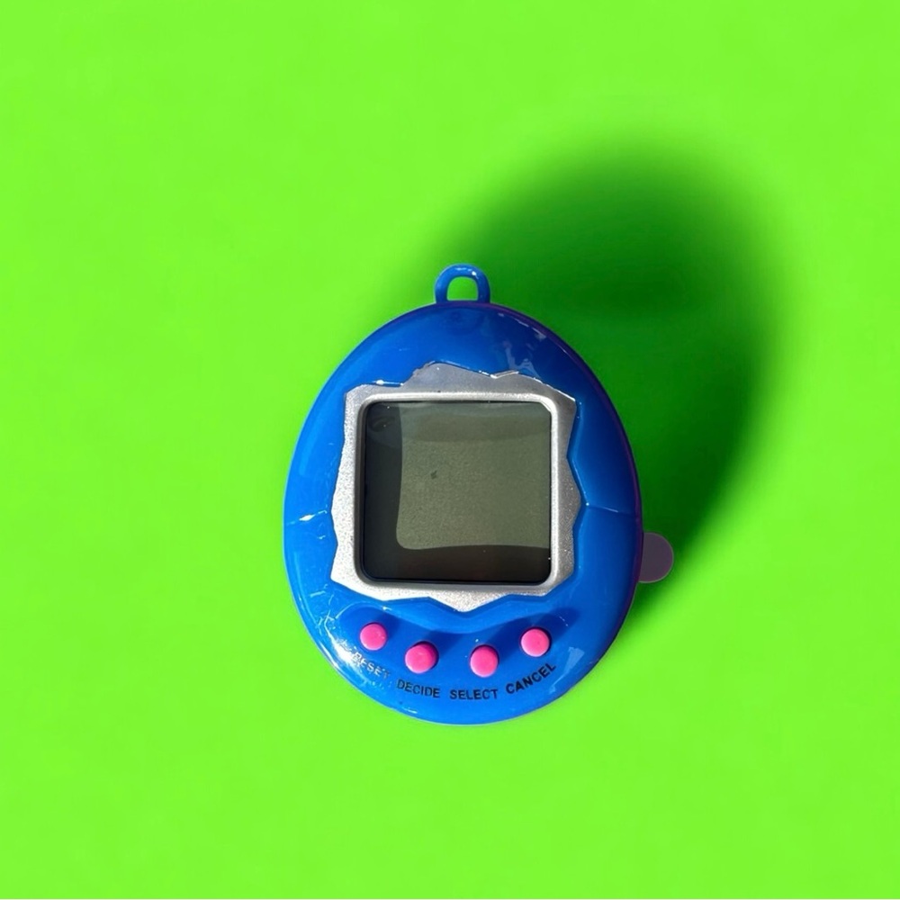 💠New💠 Digital Pet Keychain Key Ring Pets Kids Nostalgia Toys NWT